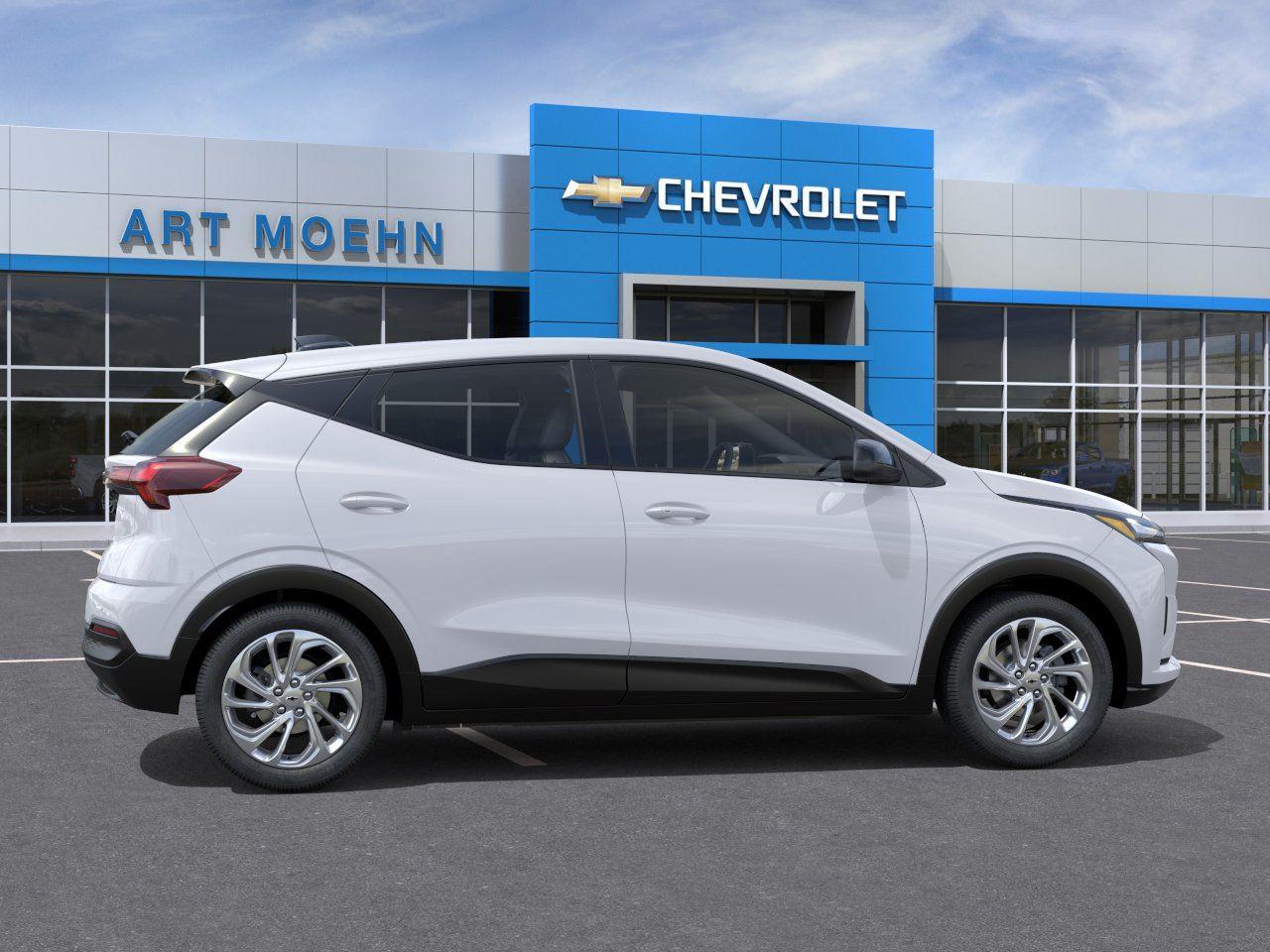 2027 Chevrolet Bolt LT - Photo 5