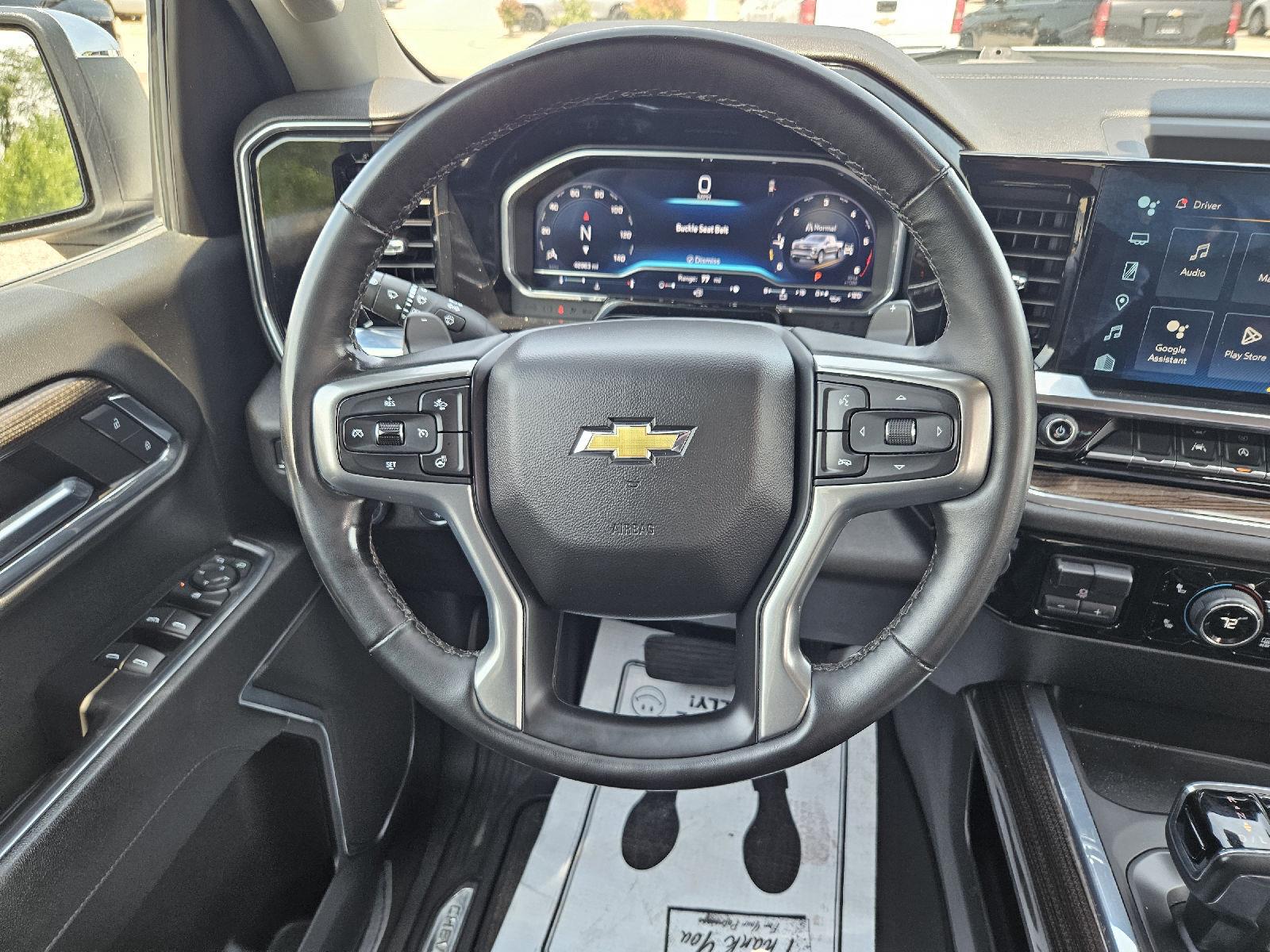 2024 Chevrolet Silverado 1500 LT - Photo 20