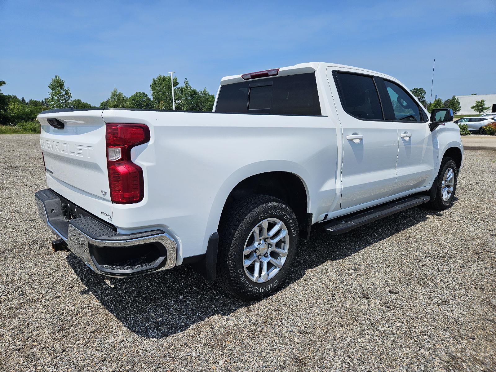 2024 Chevrolet Silverado 1500 LT - Photo 7