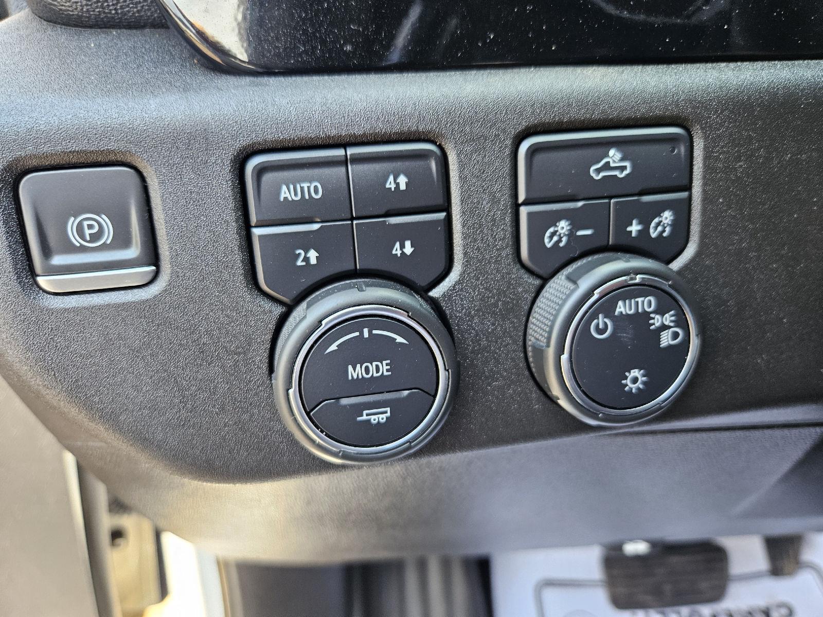2024 Chevrolet Silverado 1500 LT - Photo 13