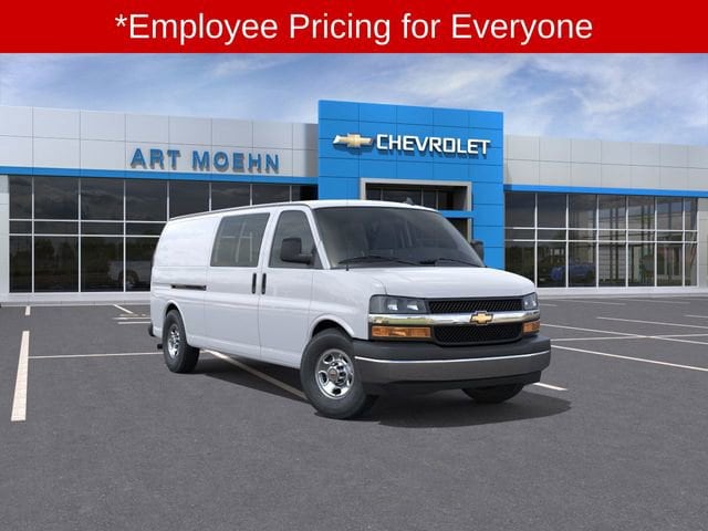 2025 Chevrolet Express Cargo Work Van's photo