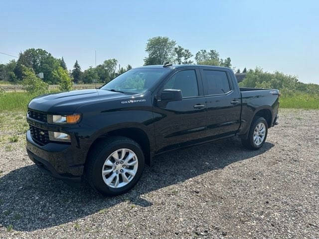 Used 2021 Chevrolet Silverado 1500 Custom with VIN 3GCPYBEK5MG438317 for sale in Chelsea, MI