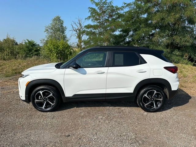 2022 Chevrolet Trailblazer RS photo 2
