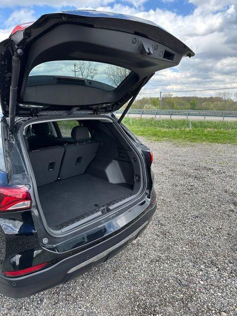 2024 Chevrolet Equinox LT - Photo 12