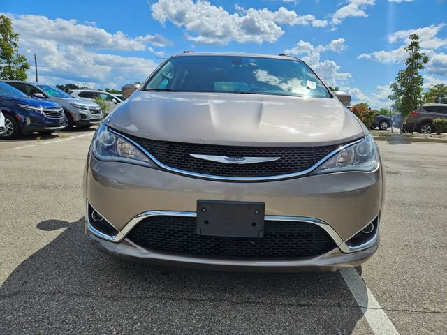 Used 2017 Chrysler Pacifica Touring-L with VIN 2C4RC1BG9HR535182 for sale in Chelsea, MI