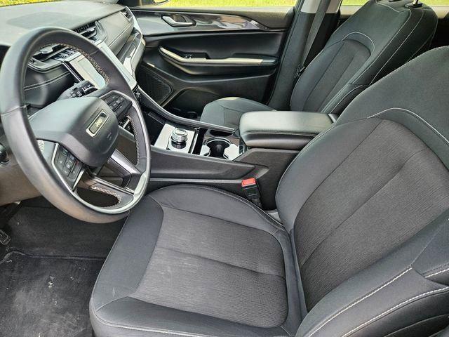 2023 Jeep Grand Cherokee Laredo - Photo 10