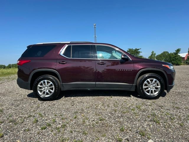 Used 2018 Chevrolet Traverse 1LT with VIN 1GNEVGKW0JJ253503 for sale in Chelsea, MI