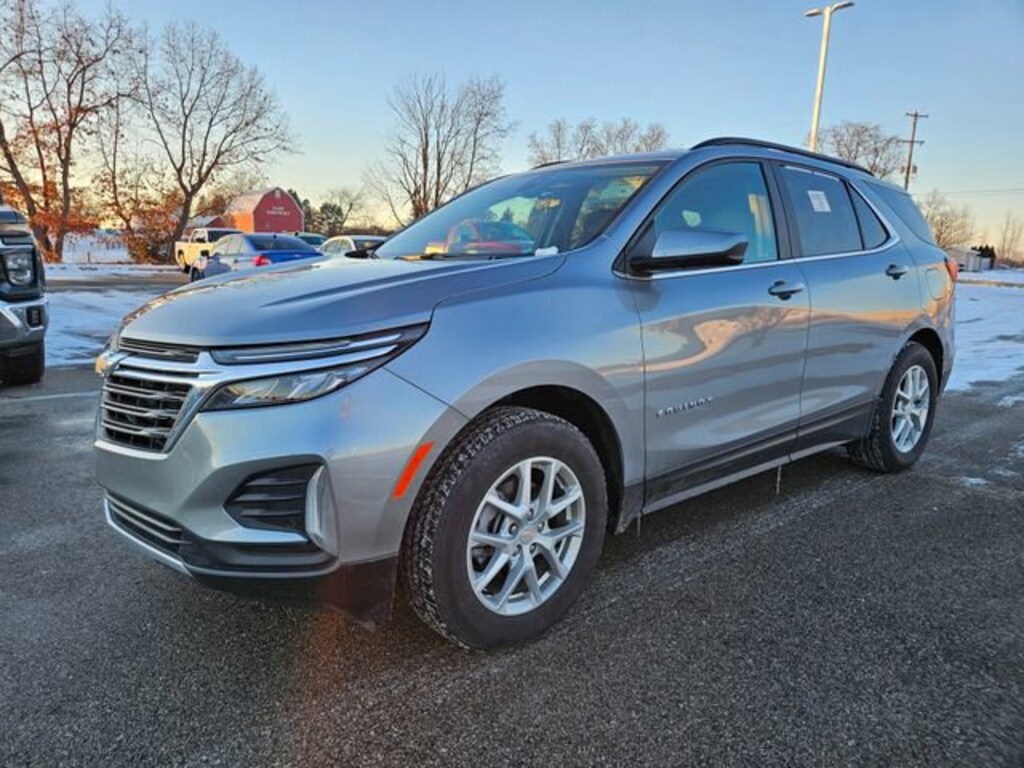 Used 2024 Chevrolet Equinox LT SUV