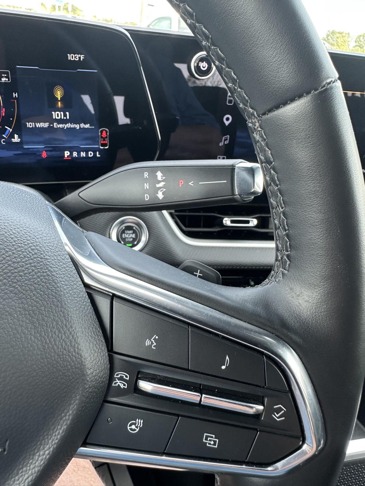 2025 Chevrolet Equinox LT - Photo 44