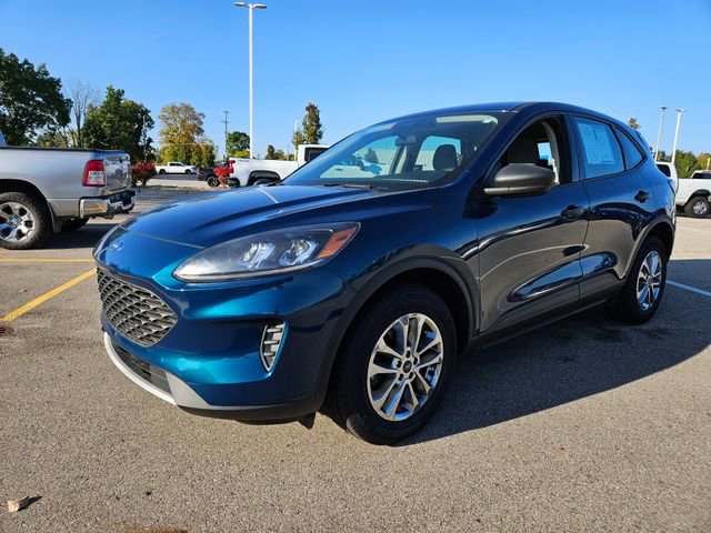 2020 Ford Escape S photo 3