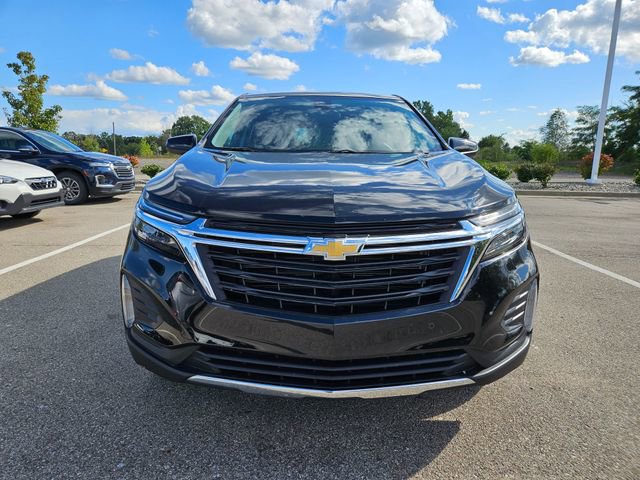 2023 Chevrolet Equinox LT photo 2