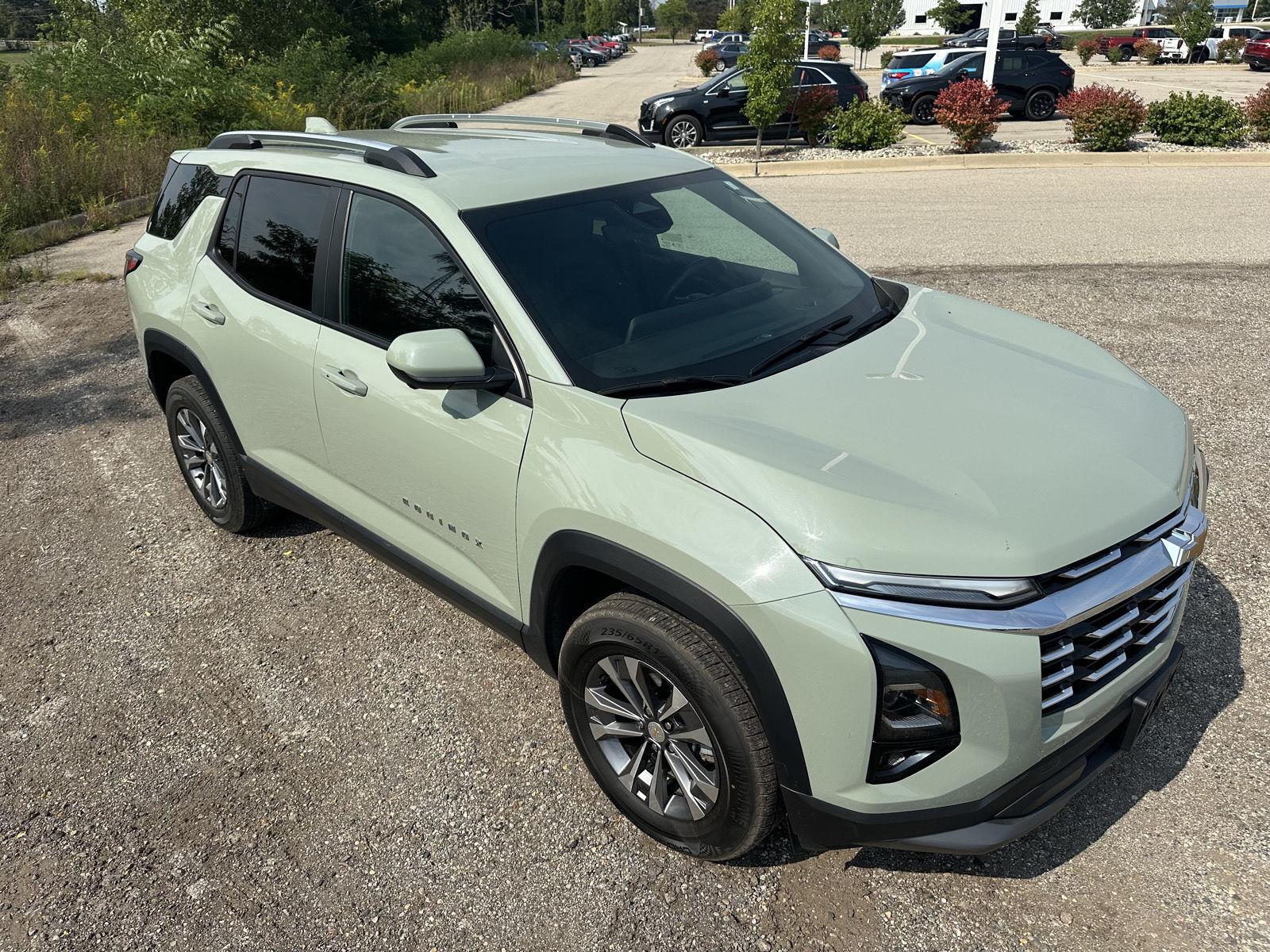 2025 Chevrolet Equinox LT - Photo 22