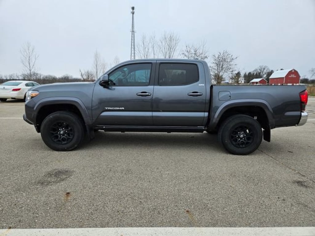 Used 2021 Toyota Tacoma 2WD SR5