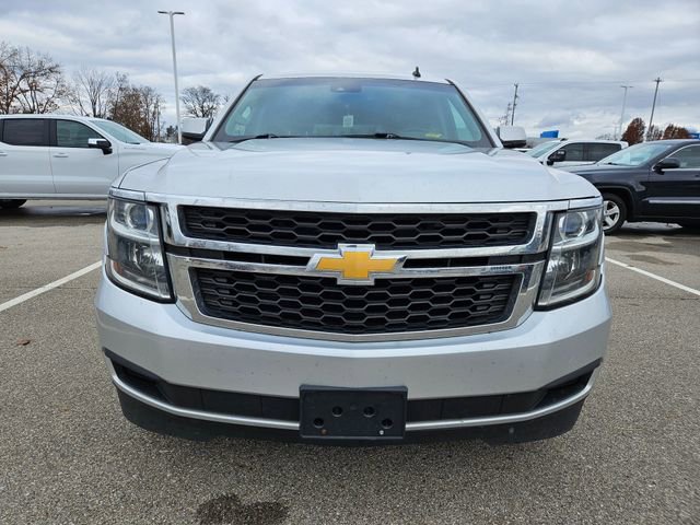 2015 Chevrolet Suburban LT photo 2