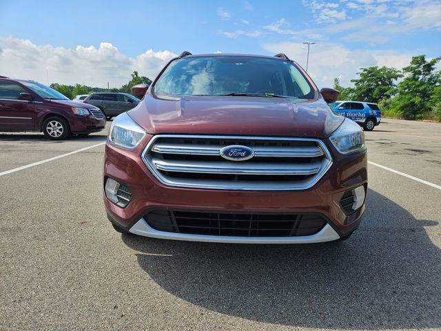 Used 2018 Ford Escape SE with VIN 1FMCU9GD1JUC05136 for sale in Chelsea, MI