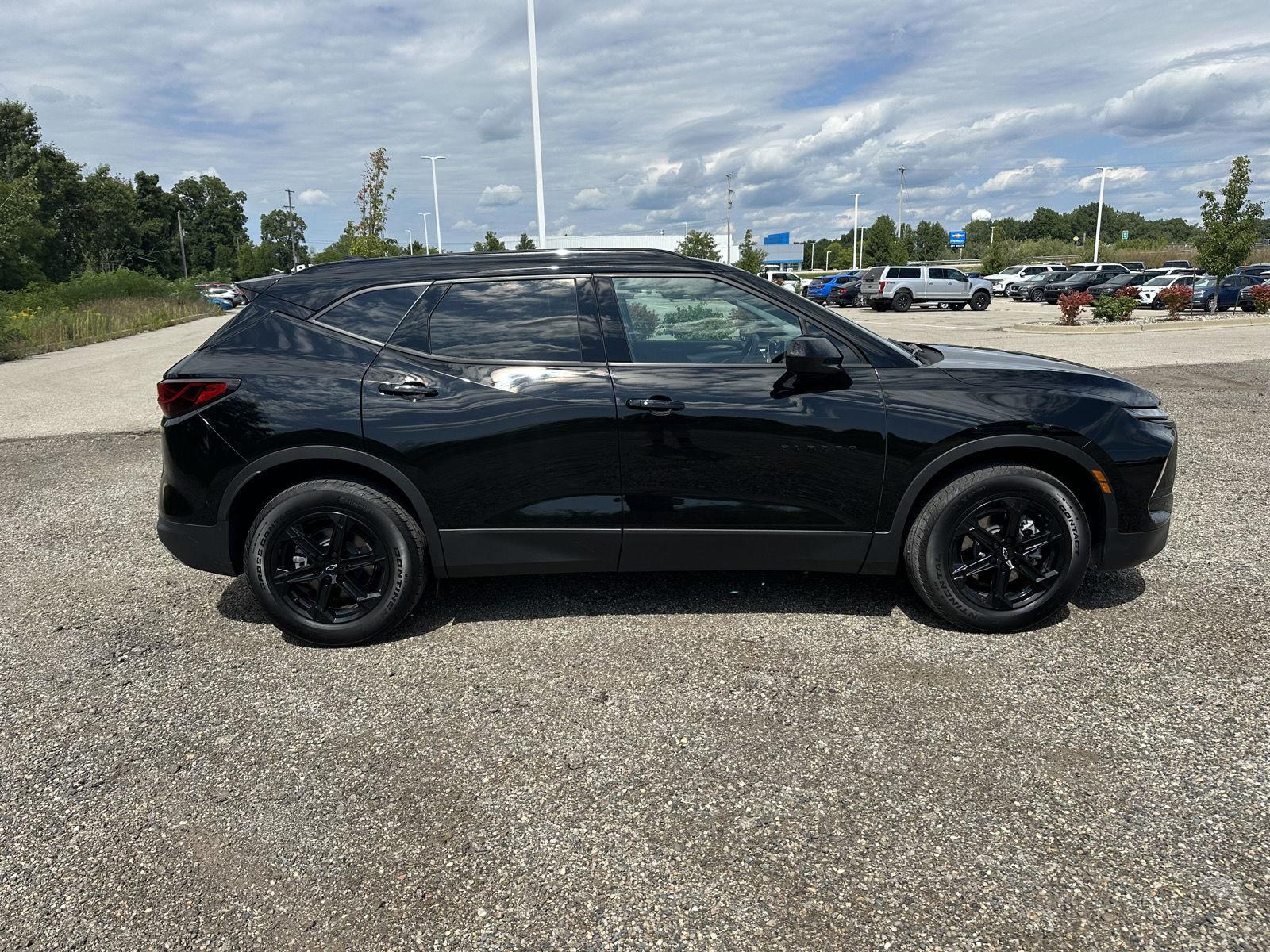 2023 Chevrolet Blazer 2LT - Photo 21