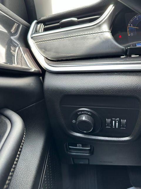 2023 Jeep Grand Cherokee Laredo - Photo 27