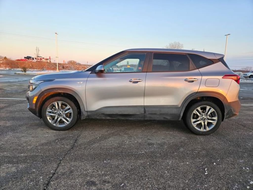 Used 2021 Kia Seltos LX