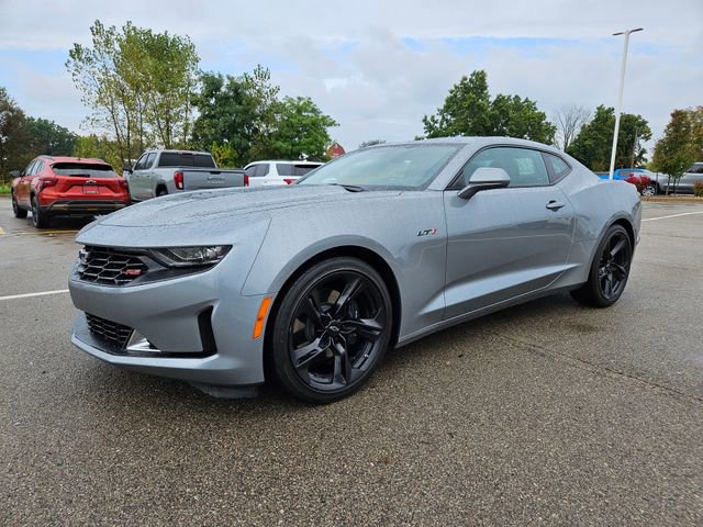 2023 Chevrolet Camaro LT1 photo 3