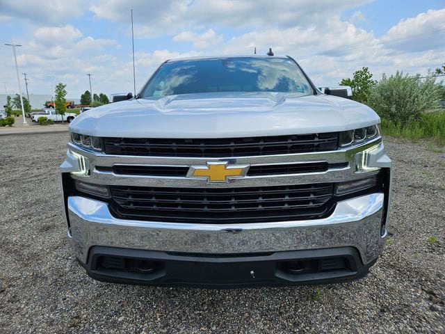 Used 2021 Chevrolet Silverado 1500 LT with VIN 1GCRYDED8MZ119547 for sale in Chelsea, MI
