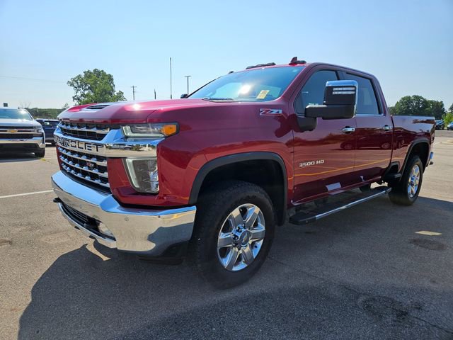 2021 Chevrolet Silverado 3500HD LTZ photo 3