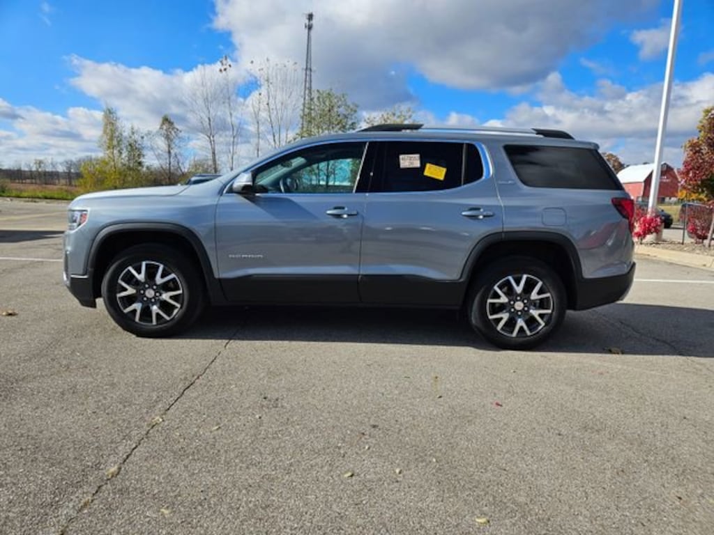 Used 2023 GMC Acadia SLE SUV