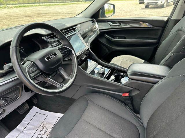 2023 Jeep Grand Cherokee Laredo - Photo 19