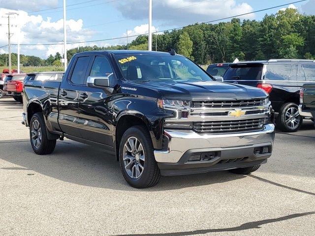 Used 2021 Chevrolet Silverado 1500 LT with VIN 1GCRYJEKXMZ442396 for sale in Jackson, MI