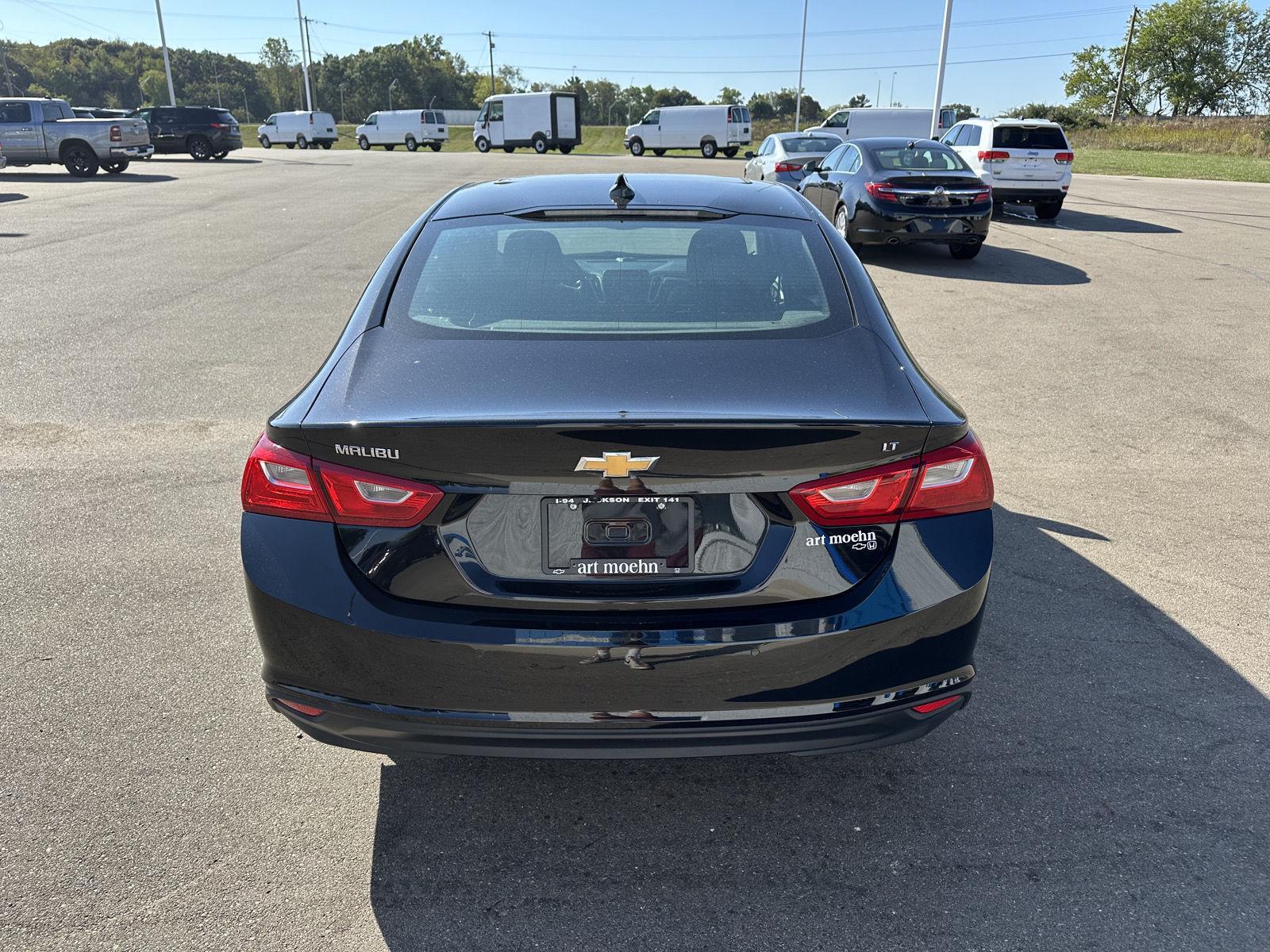 2024 Chevrolet Malibu 1LT photo 4
