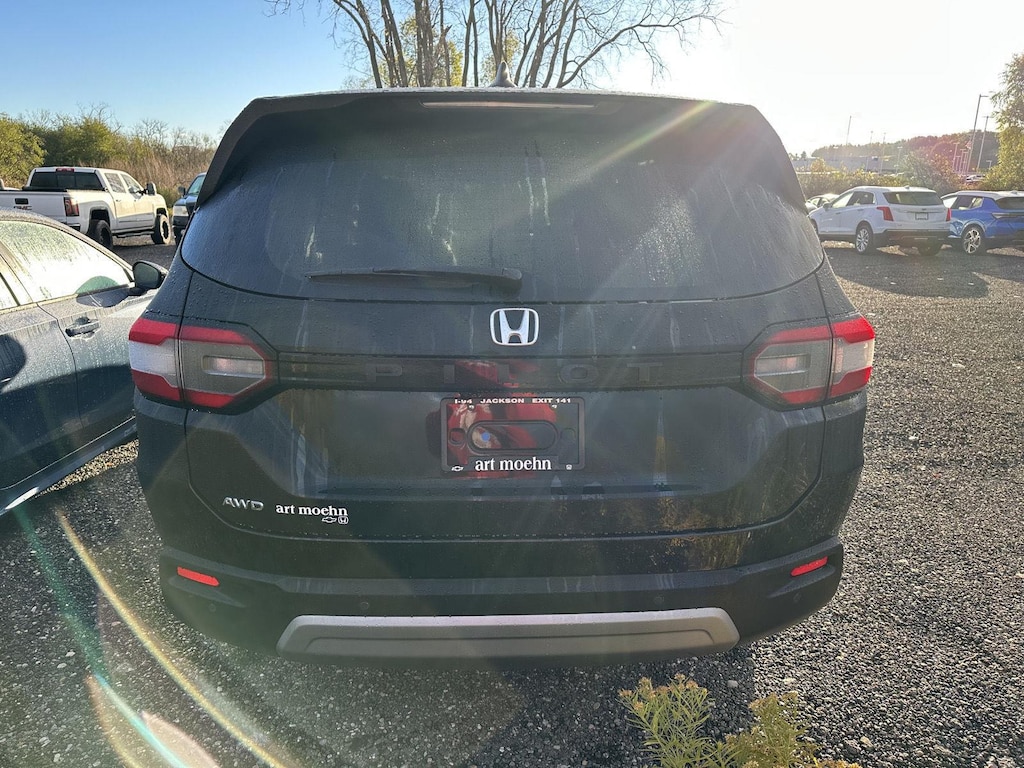 New 2025 Honda Pilot EX-L+ SUV