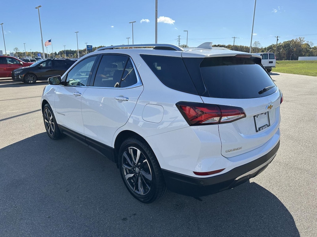 Used 2022 Chevrolet Equinox Premier SUV