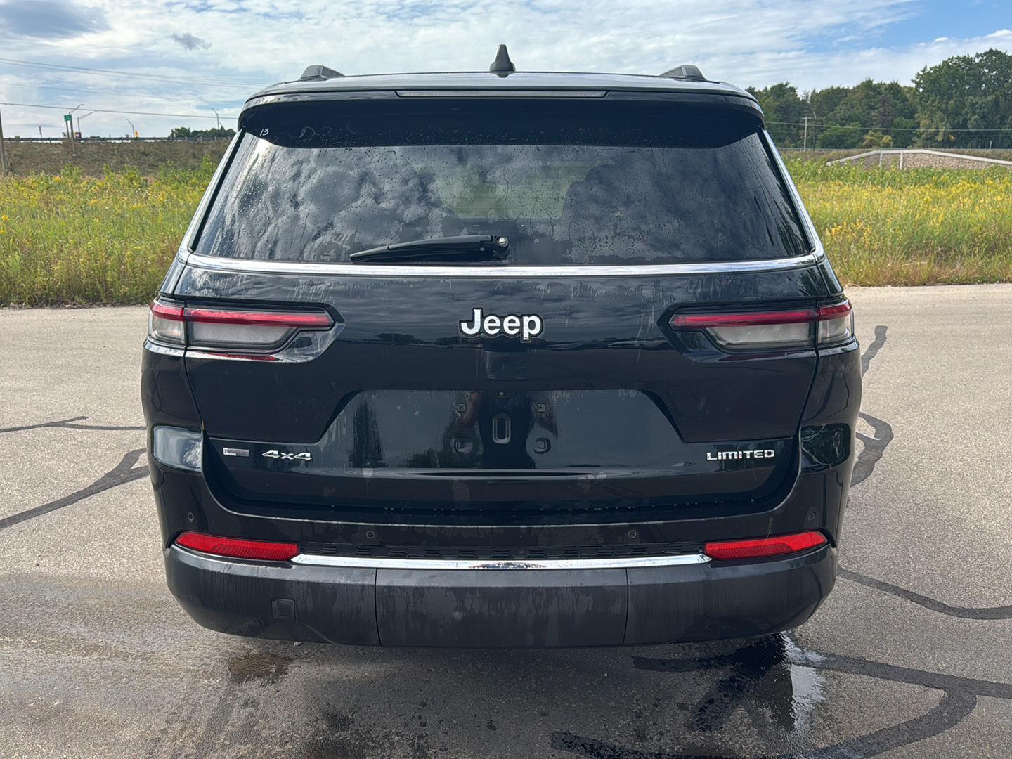 2023 Jeep Grand Cherokee Limited photo 4