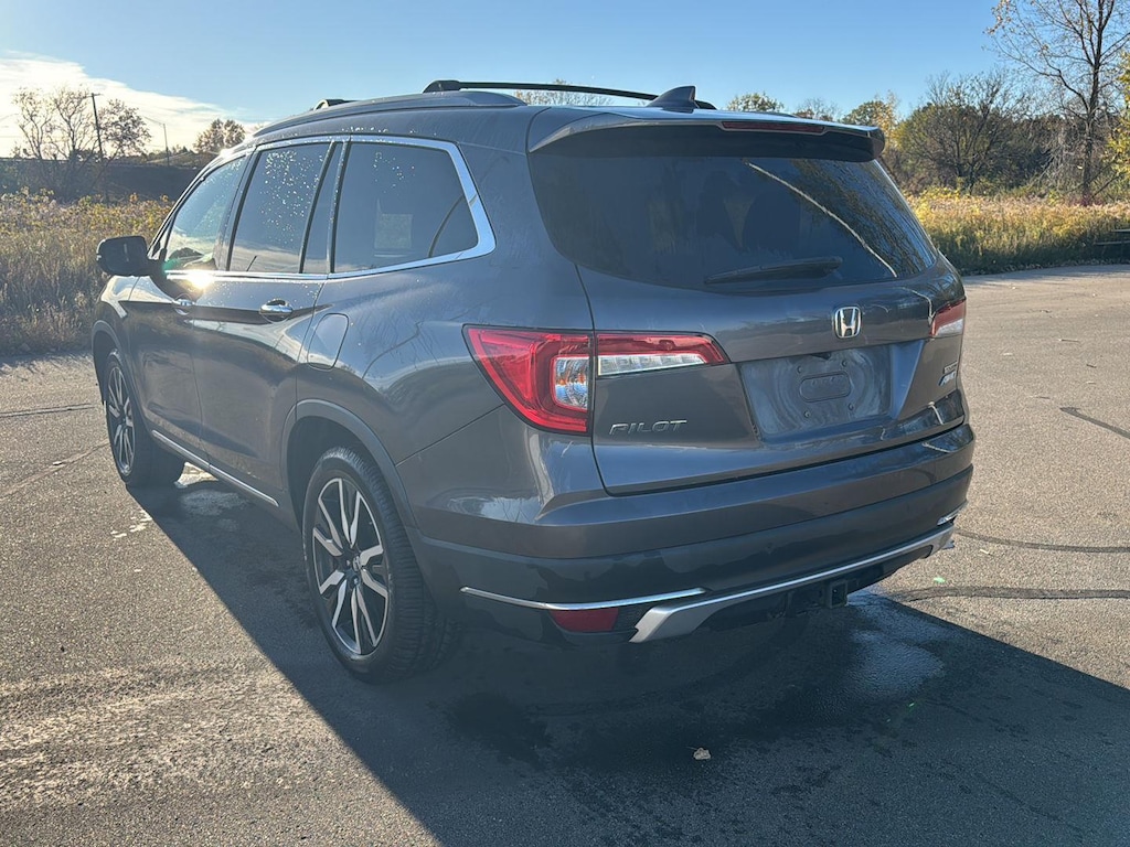 Used 2021 Honda Pilot Touring 8-Passenger SUV
