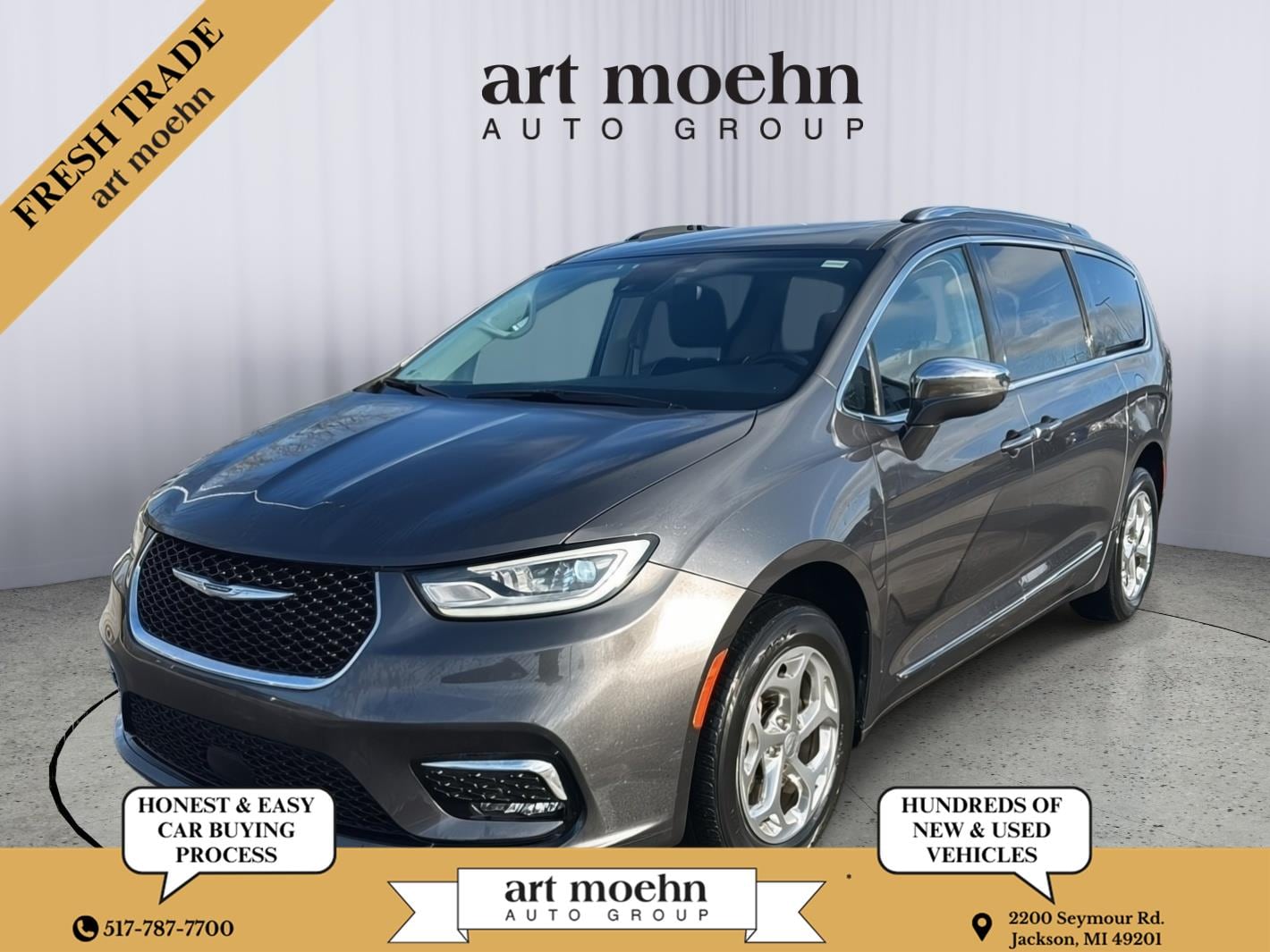 2021 Chrysler Pacifica Limited's photo