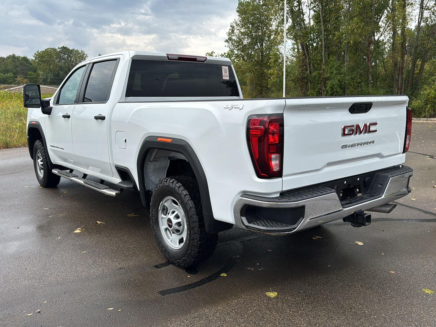 2024 Gmc Sierra Pro photo 2