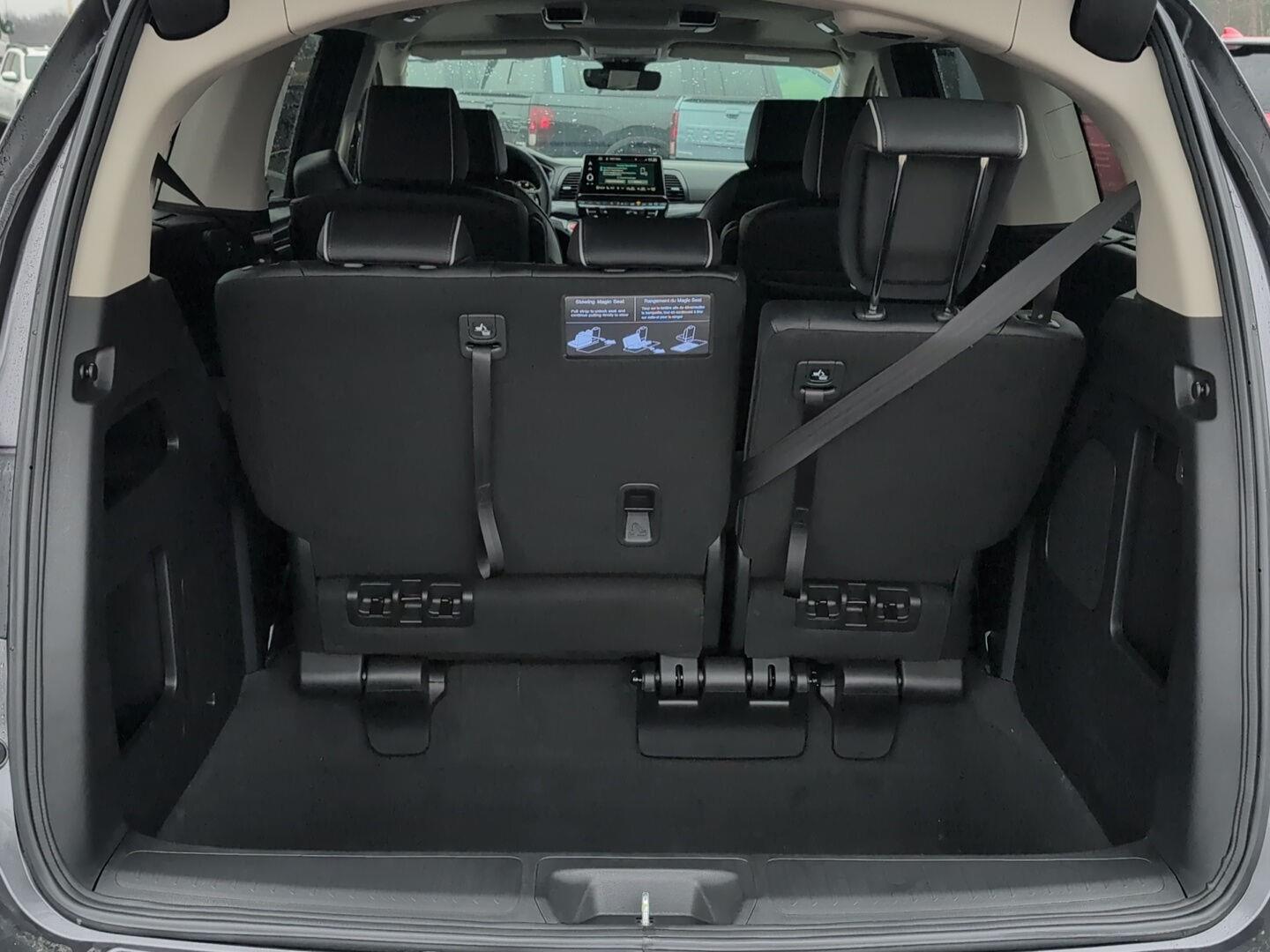 2026 Honda Odyssey Elite - Photo 7