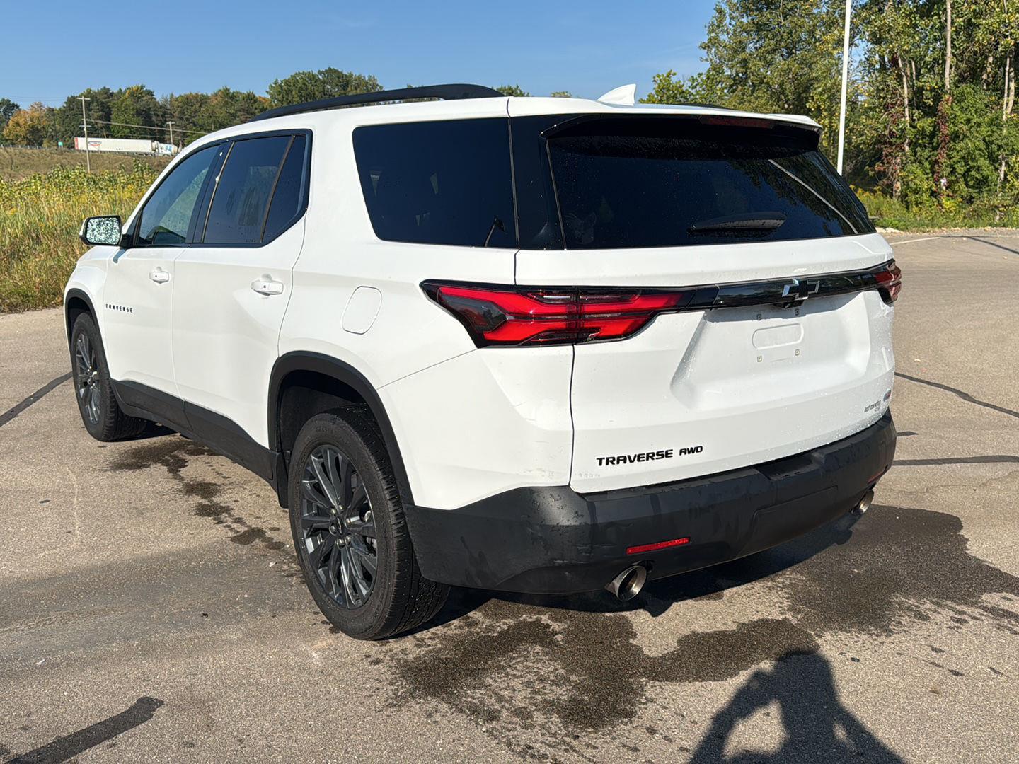 2023 Chevrolet Traverse RS photo 3