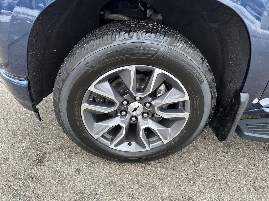 Used 2020 Chevrolet Silverado 1500 RST Truck