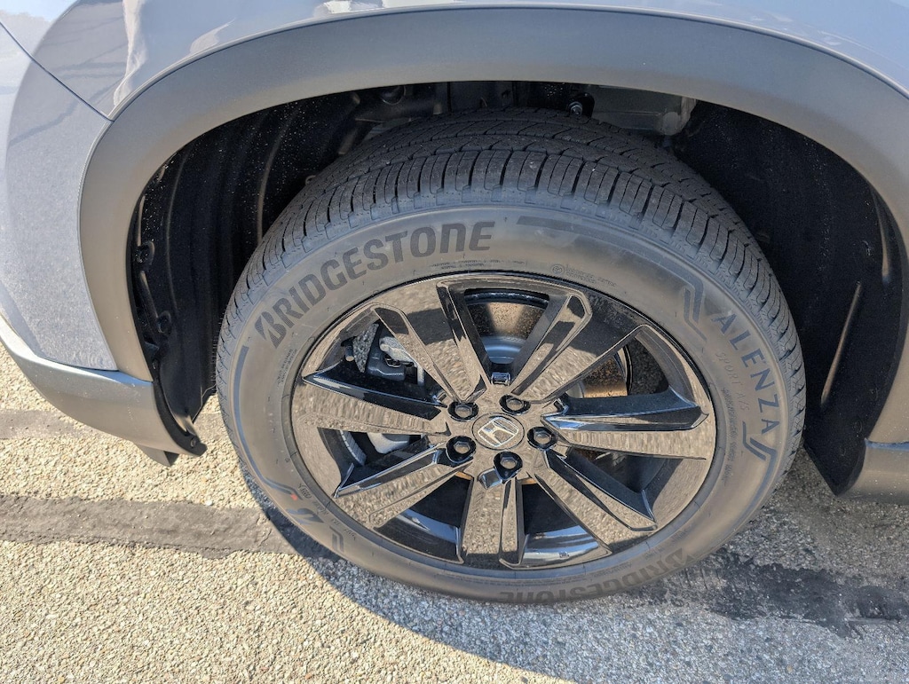 New 2025 Honda Pilot Black Edition SUV