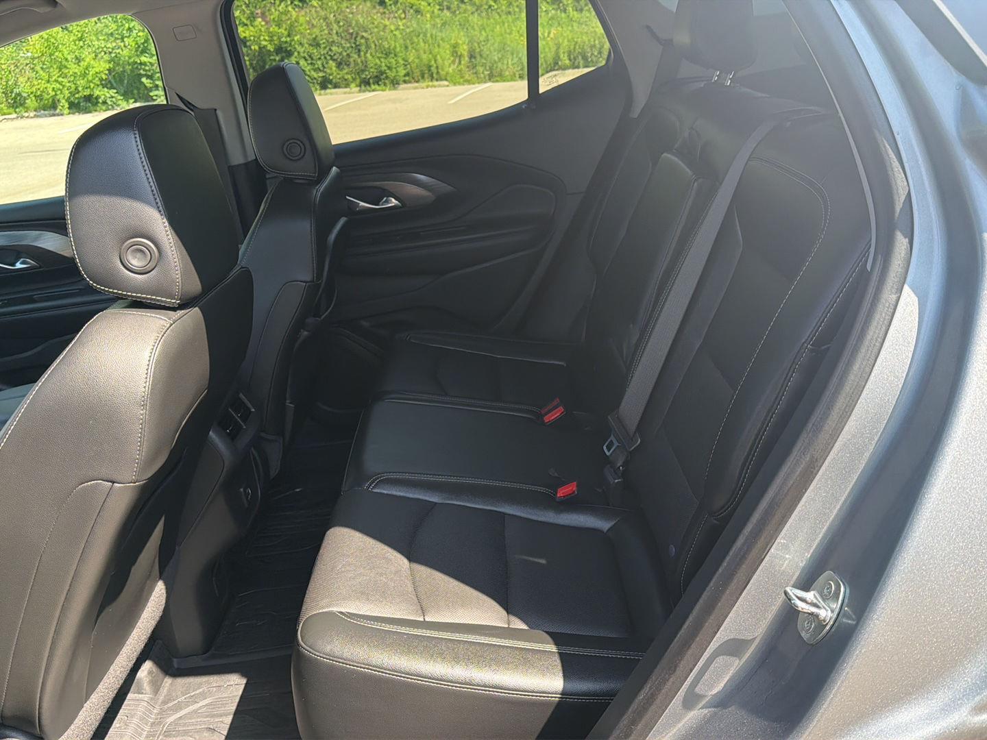 2023 GMC Terrain SLT - Photo 30