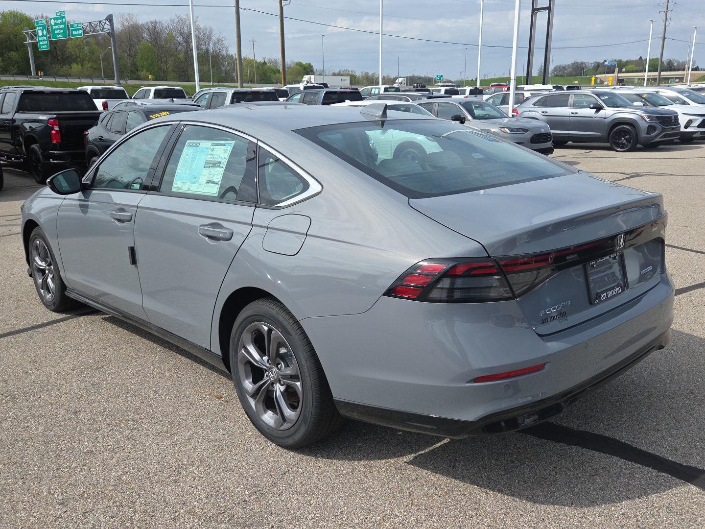 2025 Honda Accord Hybrid EX-L - Photo 3