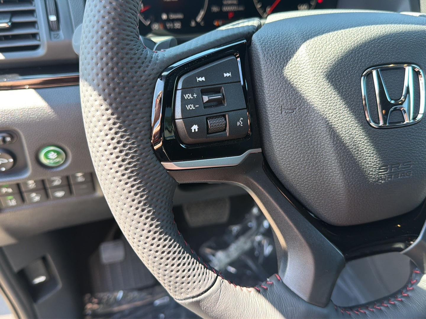 2026 Honda Ridgeline Black Edition - Photo 18