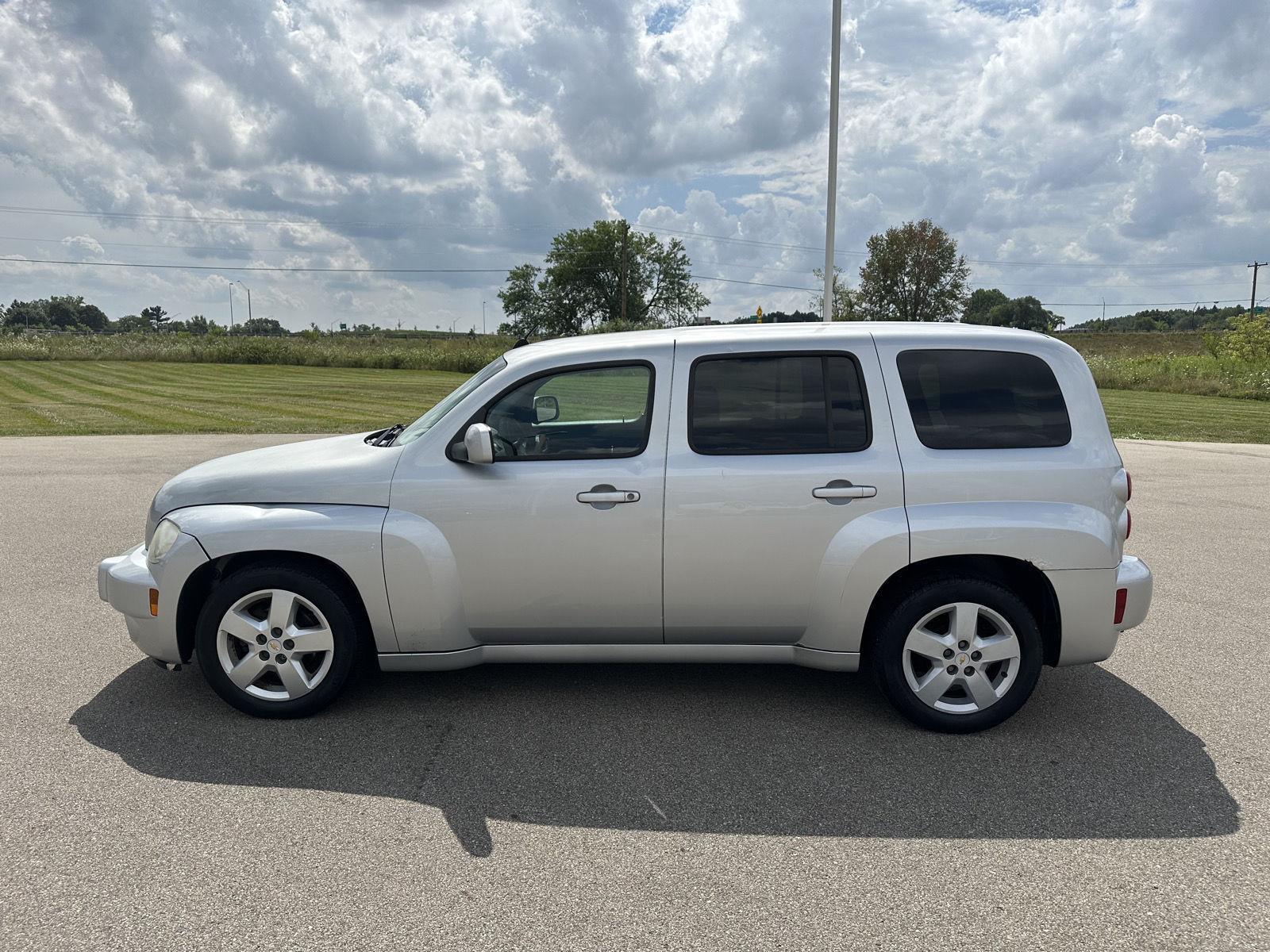 Used 2011 Chevrolet HHR LT with VIN 3GNBABFW8BS620465 for sale in Jackson, MI