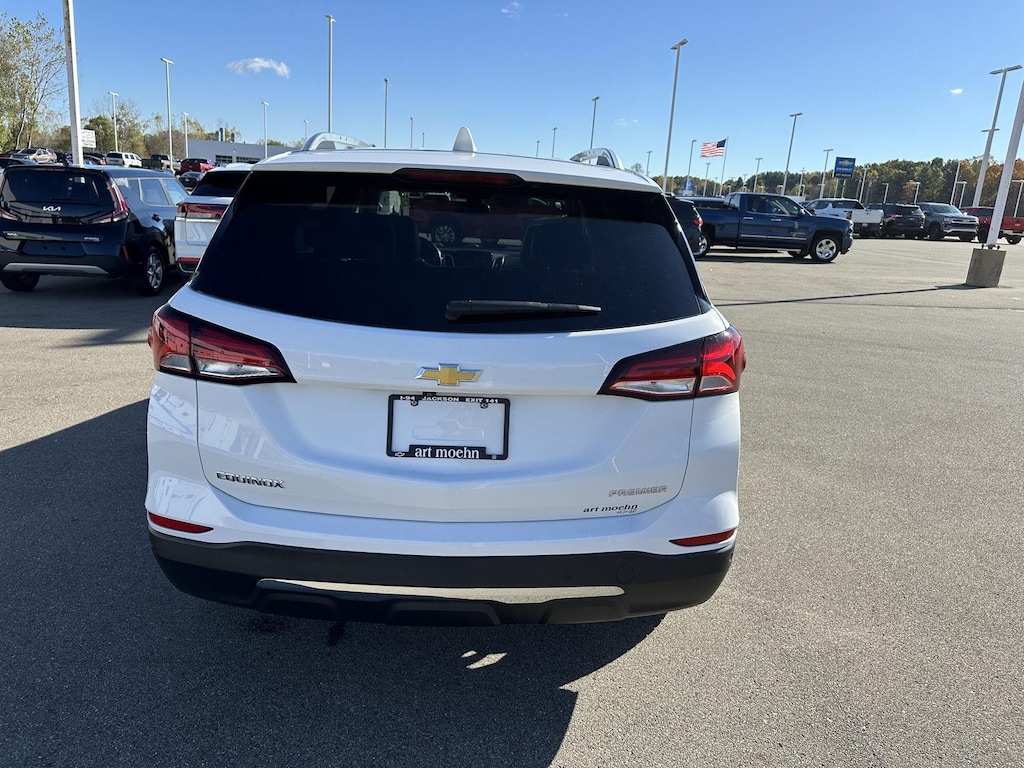 Used 2022 Chevrolet Equinox Premier SUV