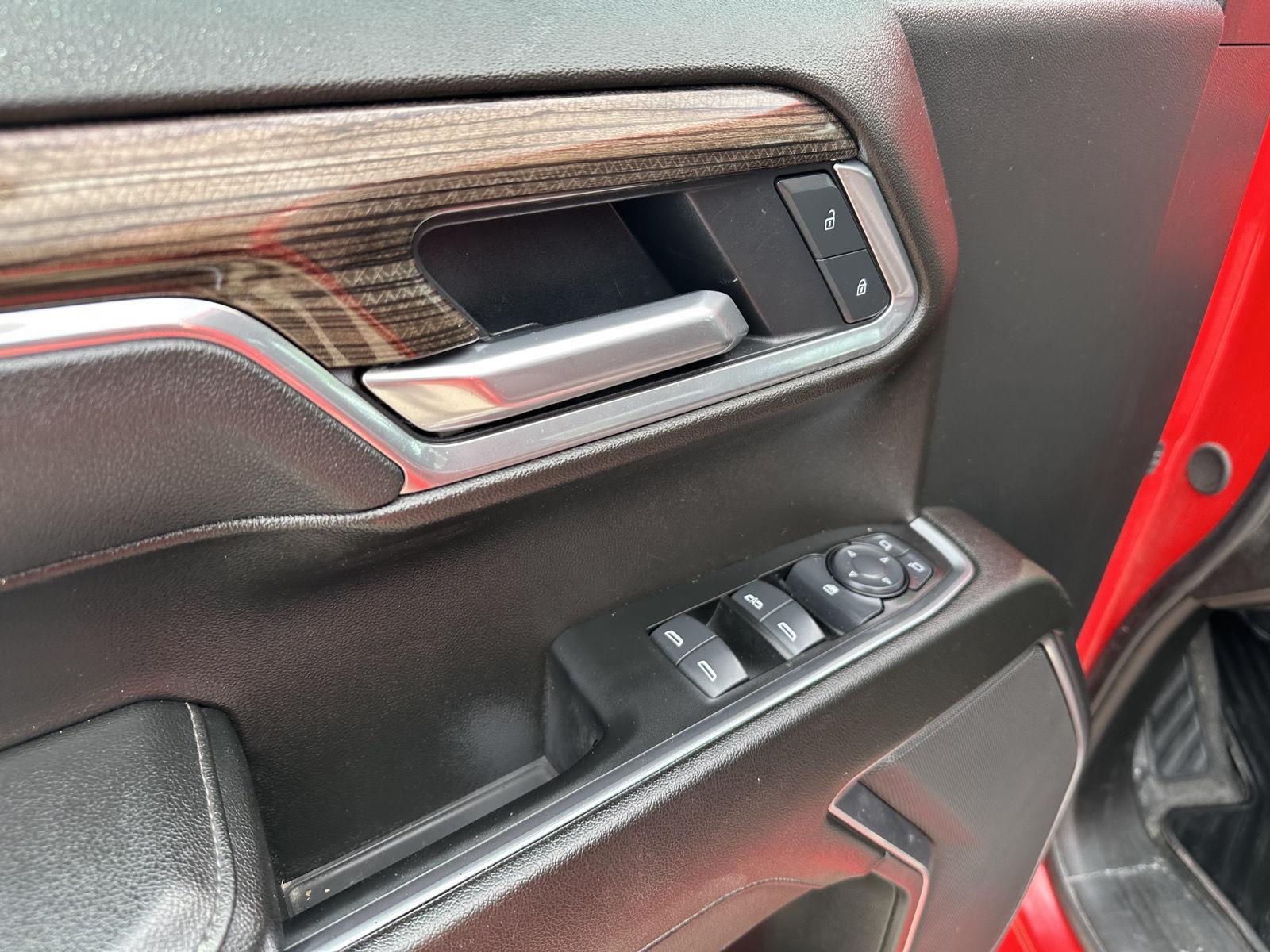 2025 Chevrolet Silverado 1500 LT - Photo 15