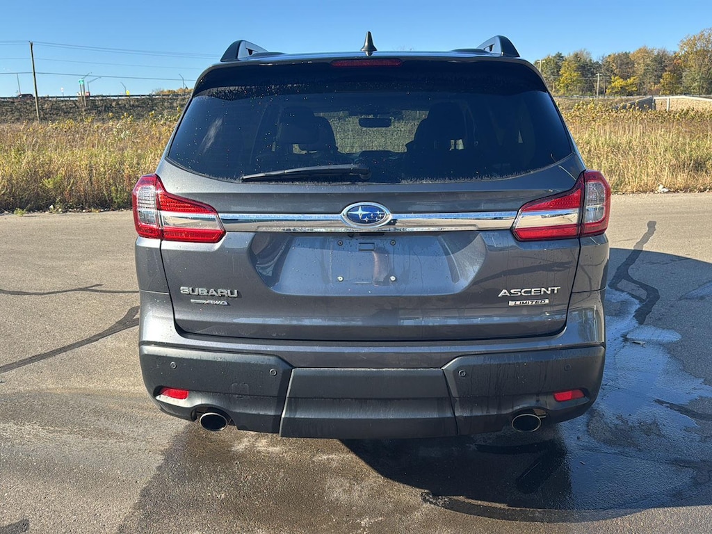 Used 2022 Subaru Ascent Limited SUV