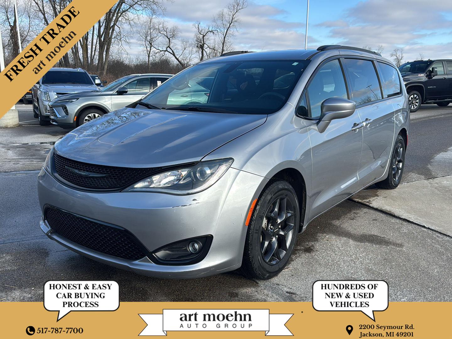 2019 Chrysler Pacifica Touring L Plus's photo