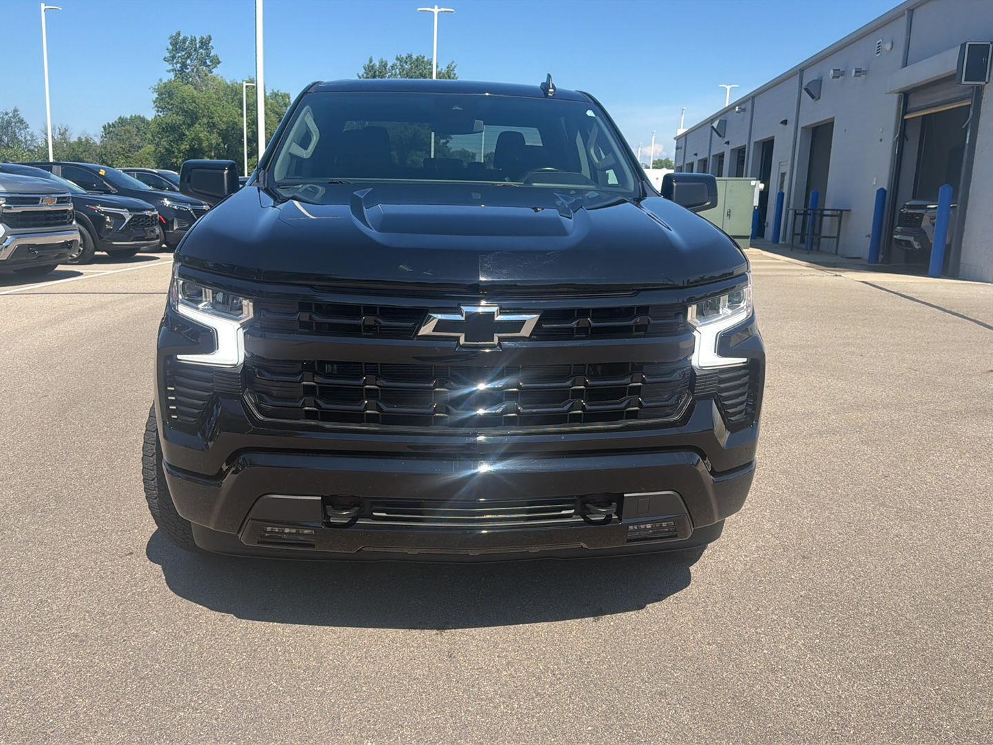 2023 Chevrolet Silverado 1500 RST - Photo 8