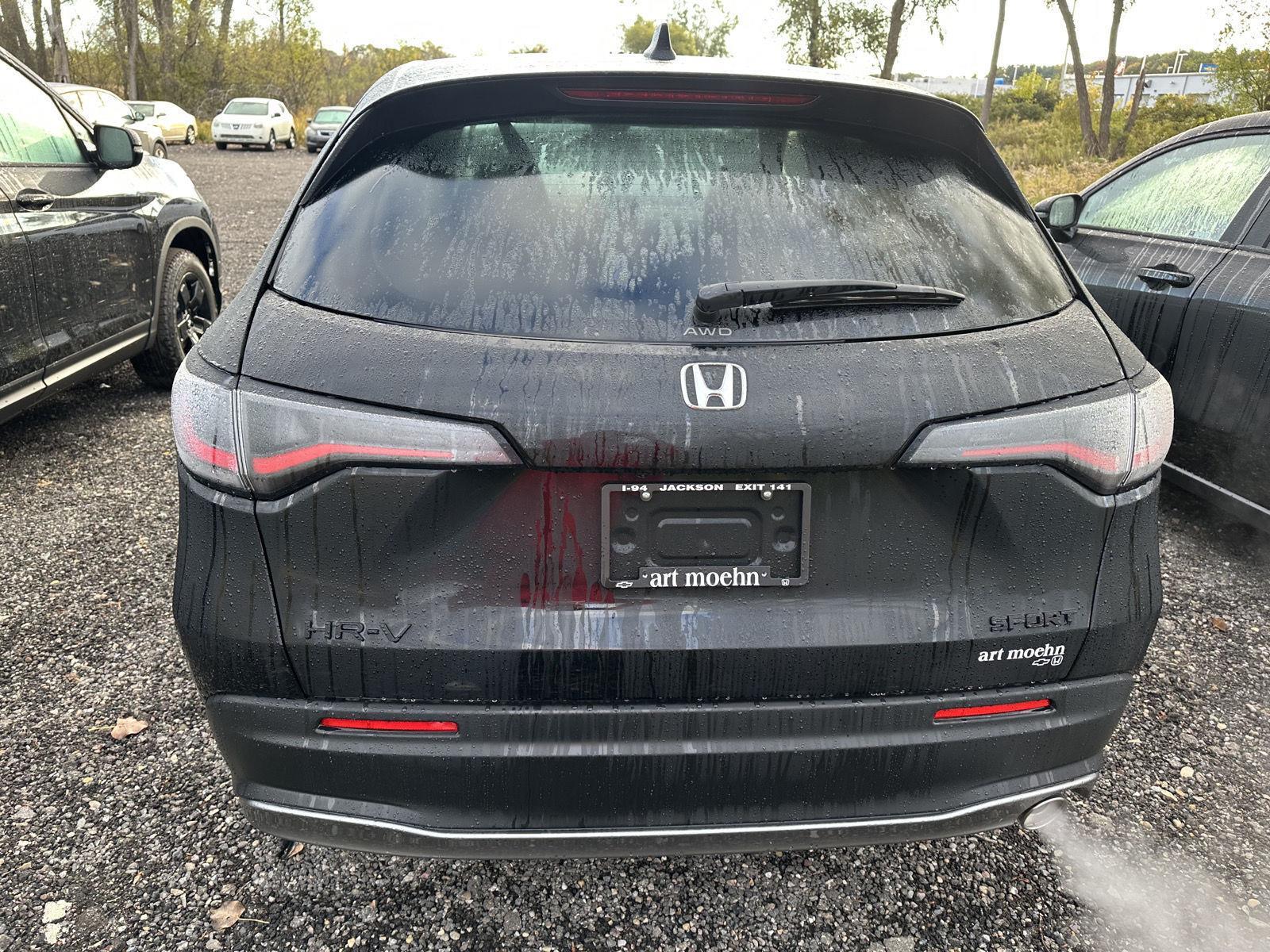 2026 Honda HR-V Sport photo 3