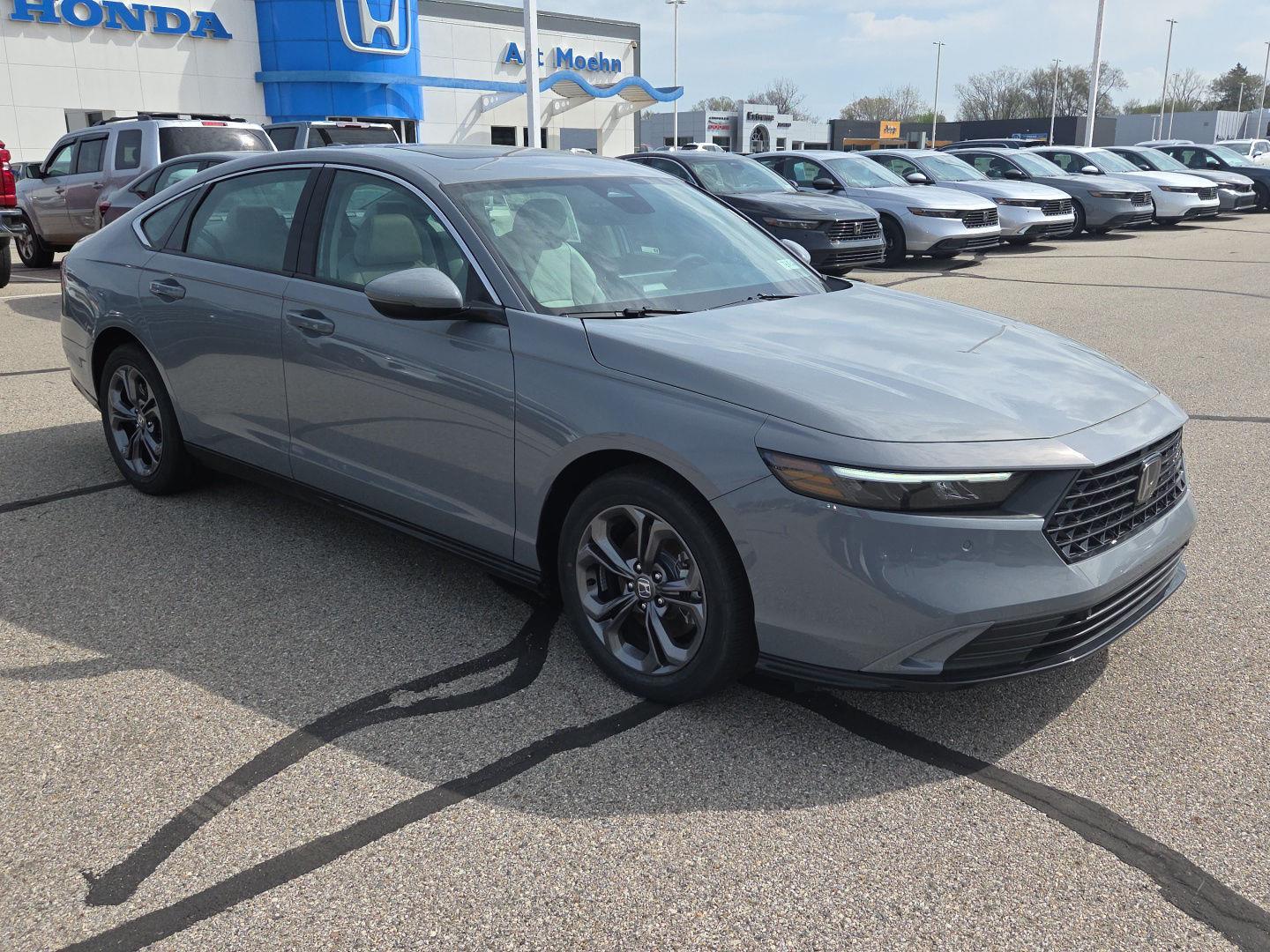 2025 Honda Accord Hybrid EX-L - Photo 9